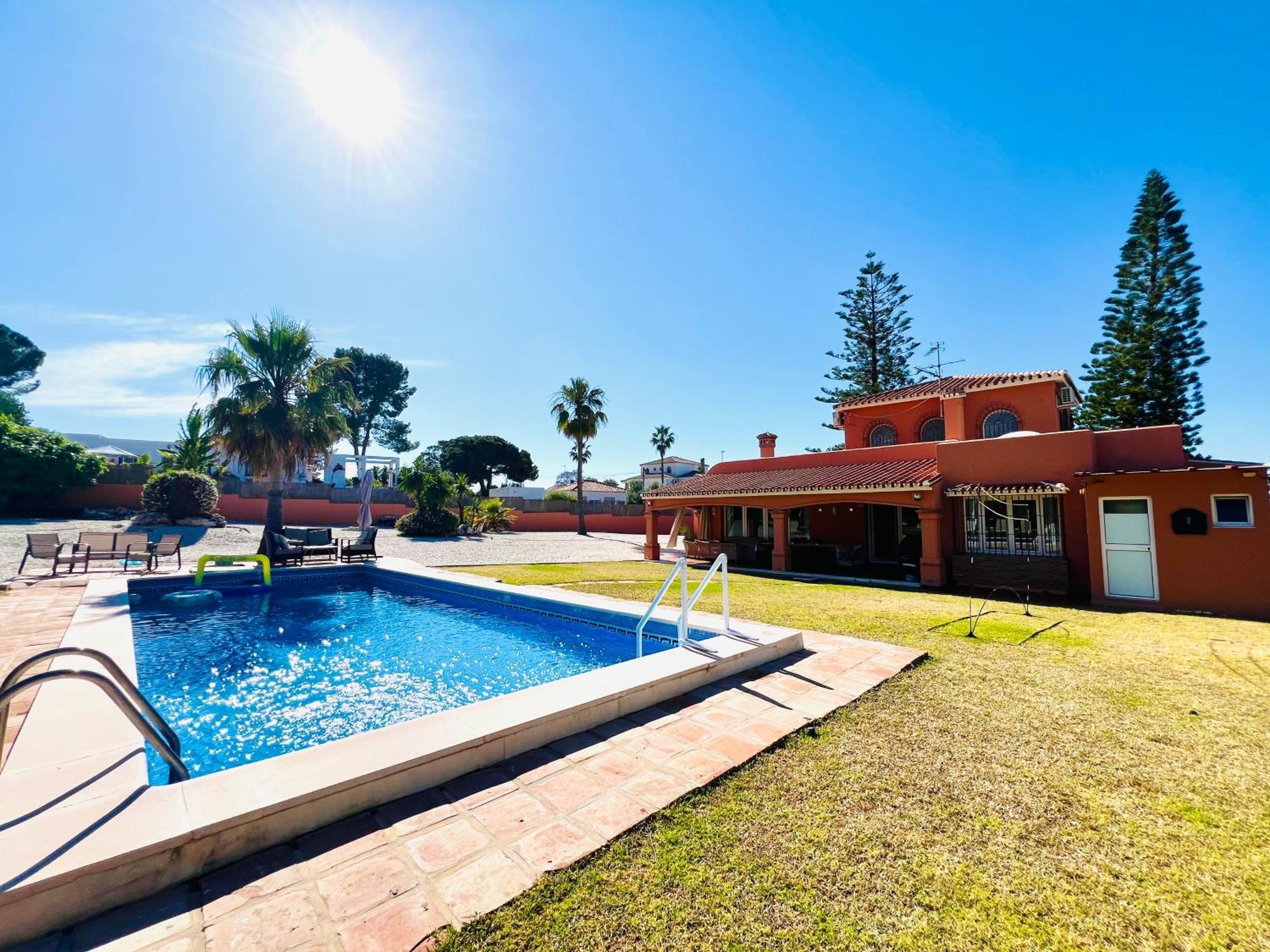 Villa Sol Y Luna Alhaurín de la Torre
